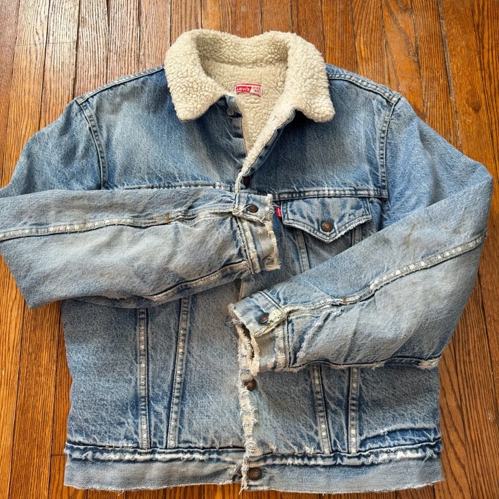 70’s Vintage Levi’s Sherpa Lined Denim Trucker Jacket - Picture 9 of 16
